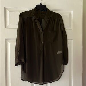 Cals Olive Green Blouse Relaxed Fit Flowy Top
Multi Function